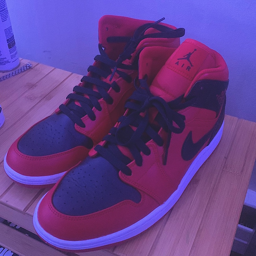 Air Jordan 1s, Wore Twice, Size 11